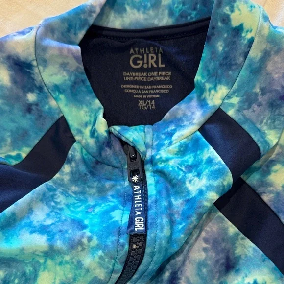 Blue and Navy Tie-Dye Rash Guard Set - Picture 2 of 4